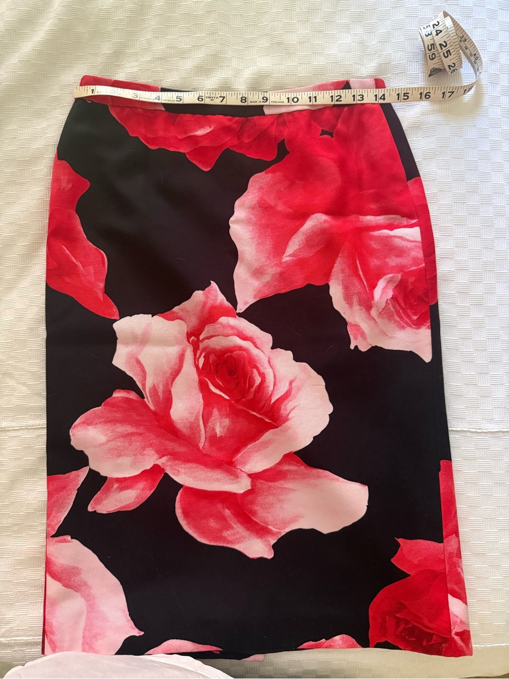 Agnes B. Black Pencil Skirt with Red and White Rose Print